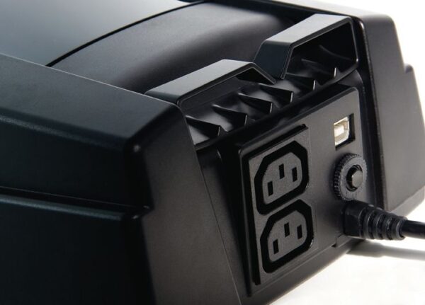 Riello iPlug 600VA / 360W Offline - IPG600 (7 minutos) - Imagen 2